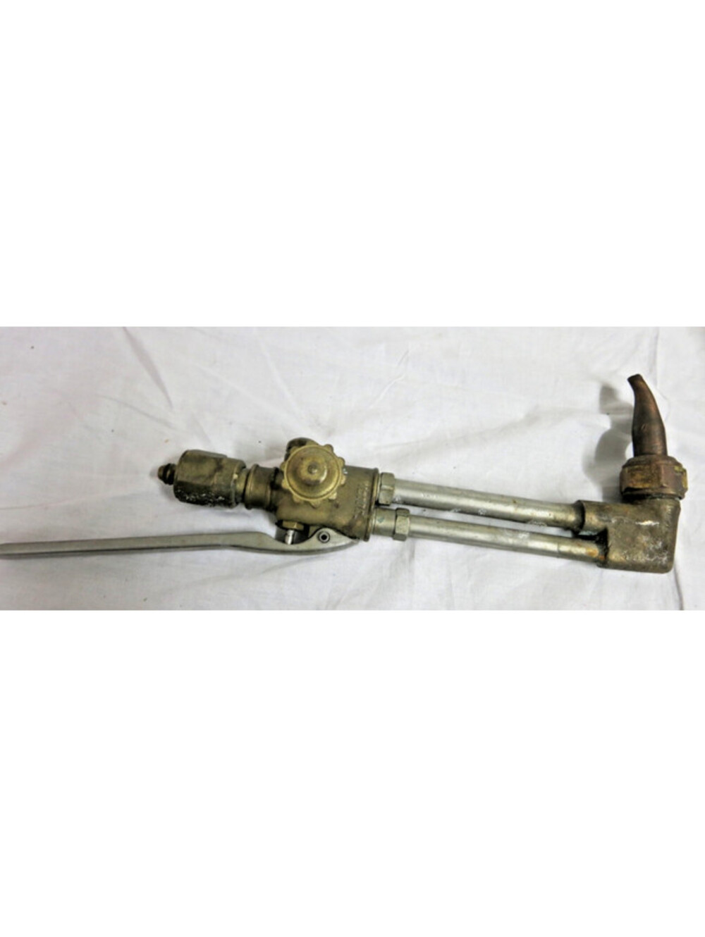Victor Model CA24-60 Cutting Torch Handle Attachment And Head